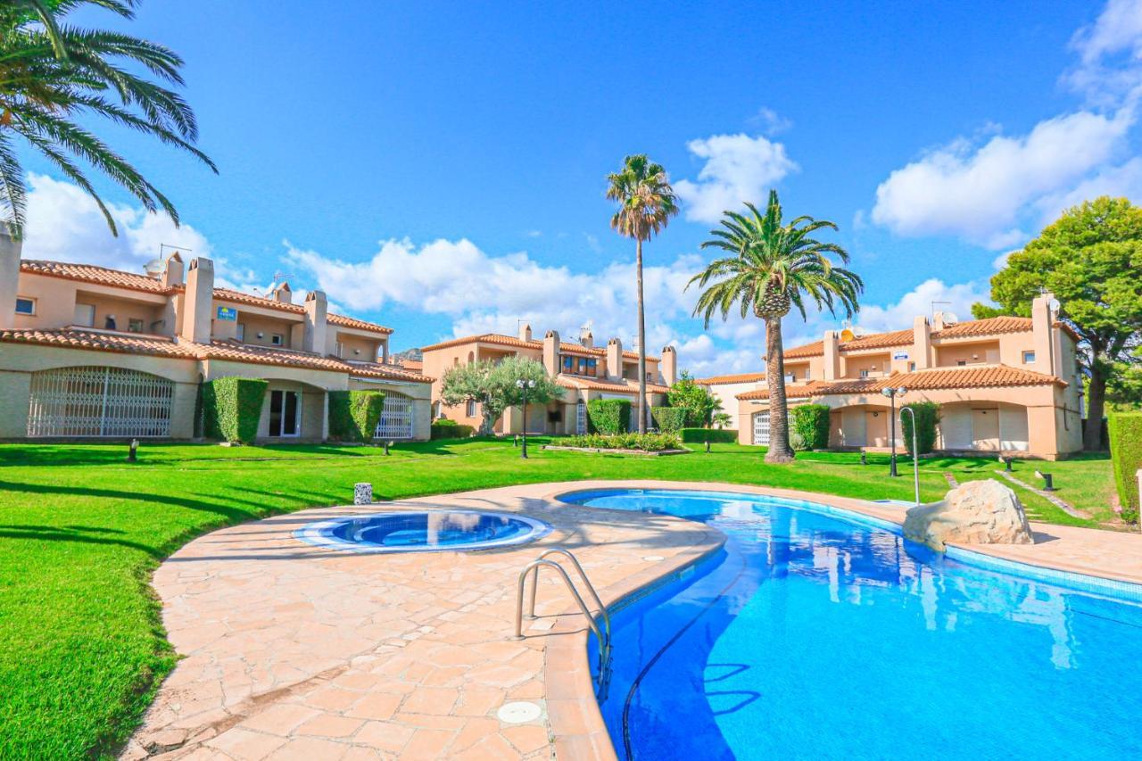 Las Brisas I - Only Families Miami Playa Екстериор снимка