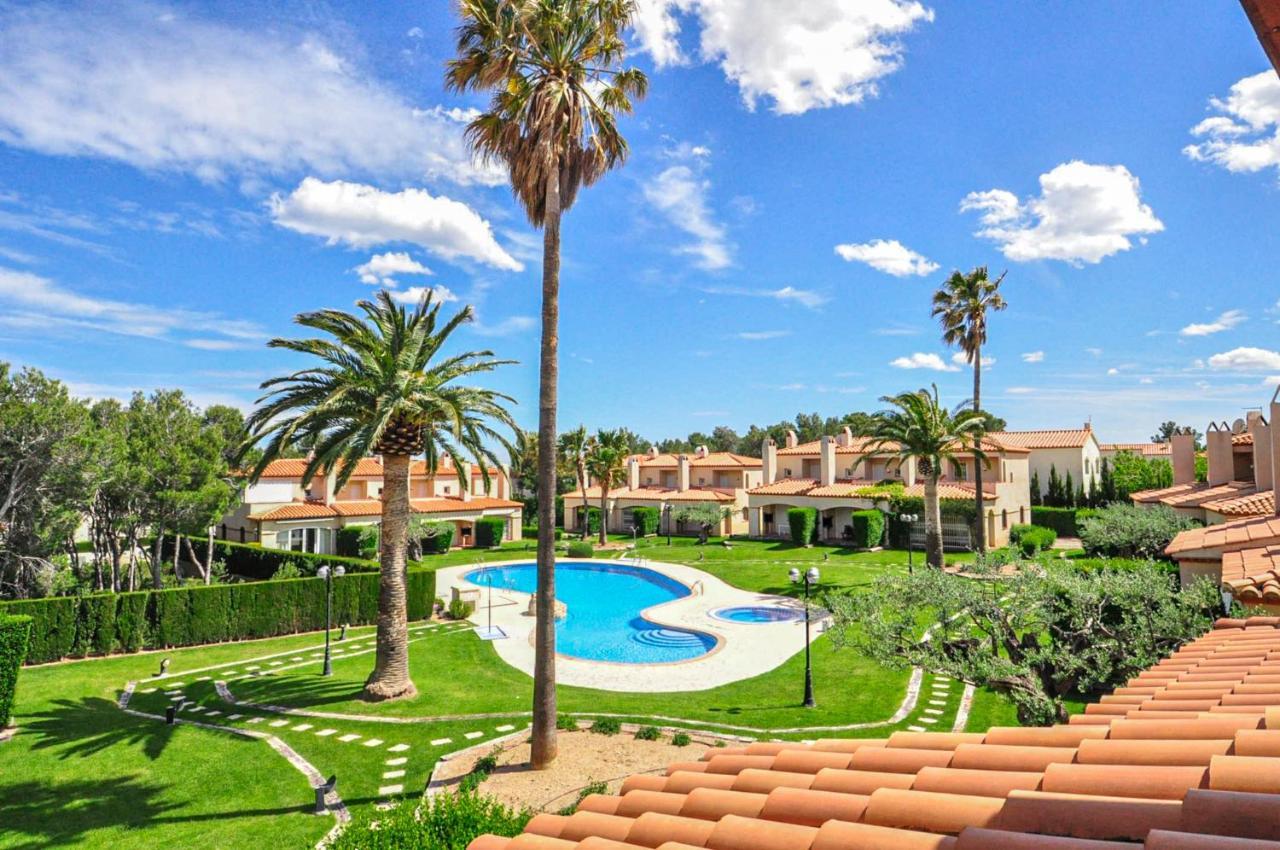 Las Brisas I - Only Families Miami Playa Екстериор снимка