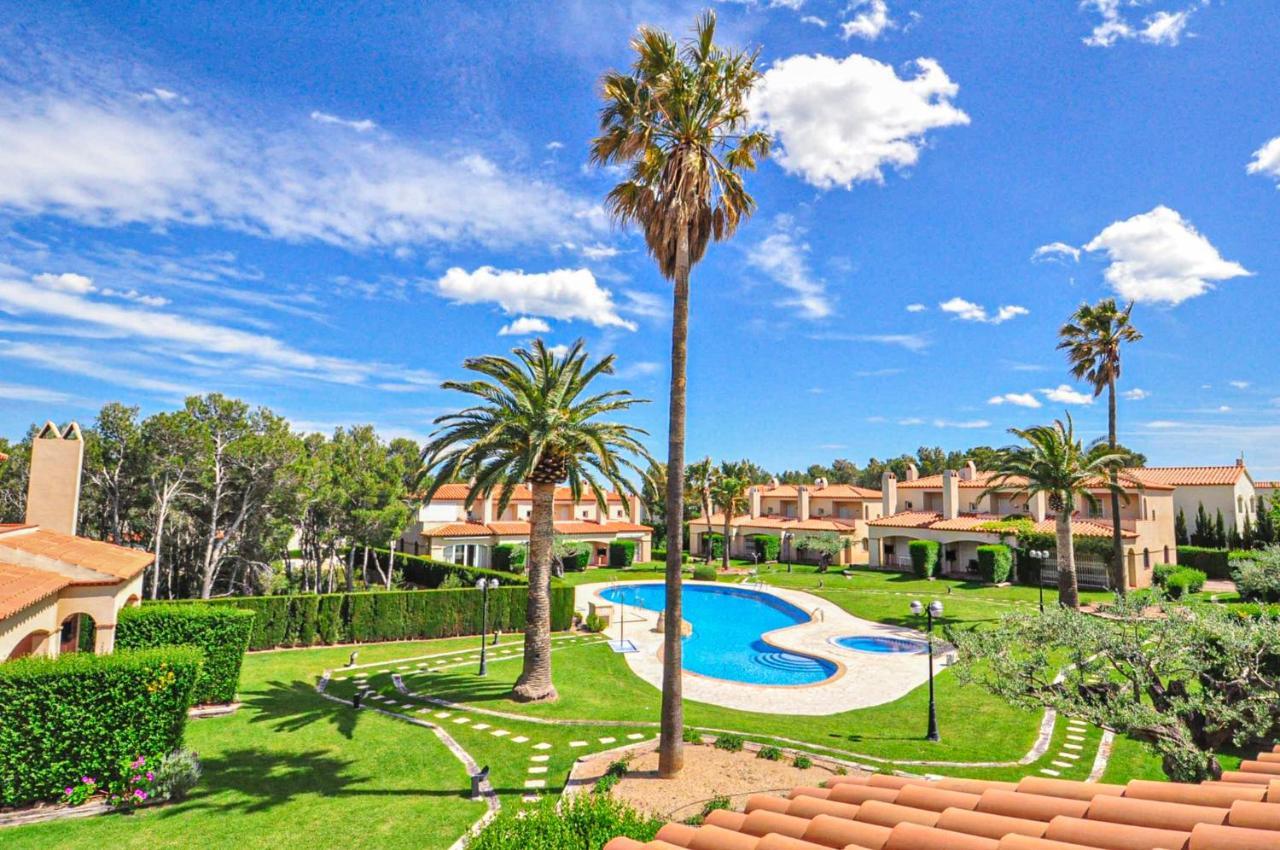 Las Brisas I - Only Families Miami Playa Екстериор снимка