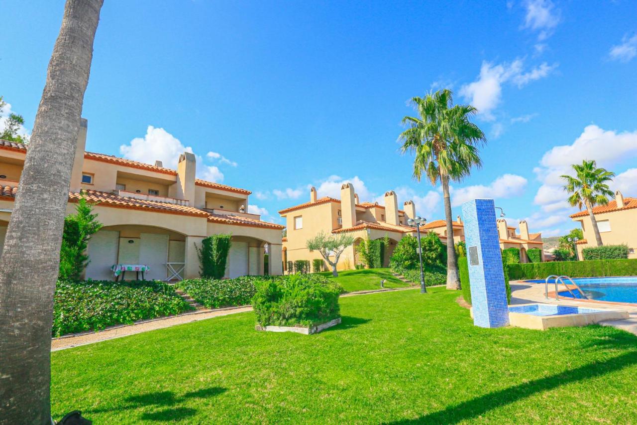 Las Brisas I - Only Families Miami Playa Екстериор снимка
