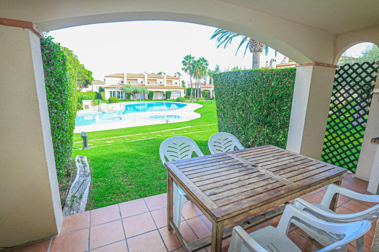 Las Brisas I - Only Families Miami Playa Екстериор снимка