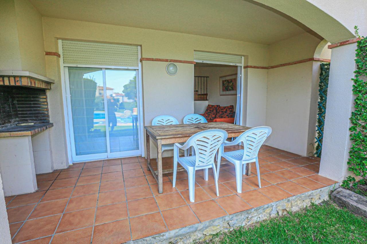 Las Brisas I - Only Families Miami Playa Екстериор снимка