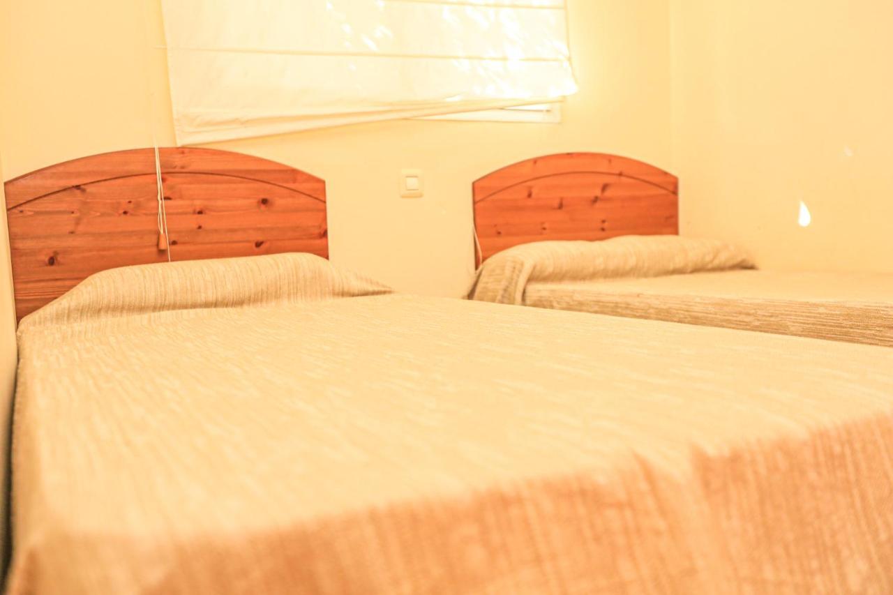 Las Brisas I - Only Families Miami Playa Екстериор снимка