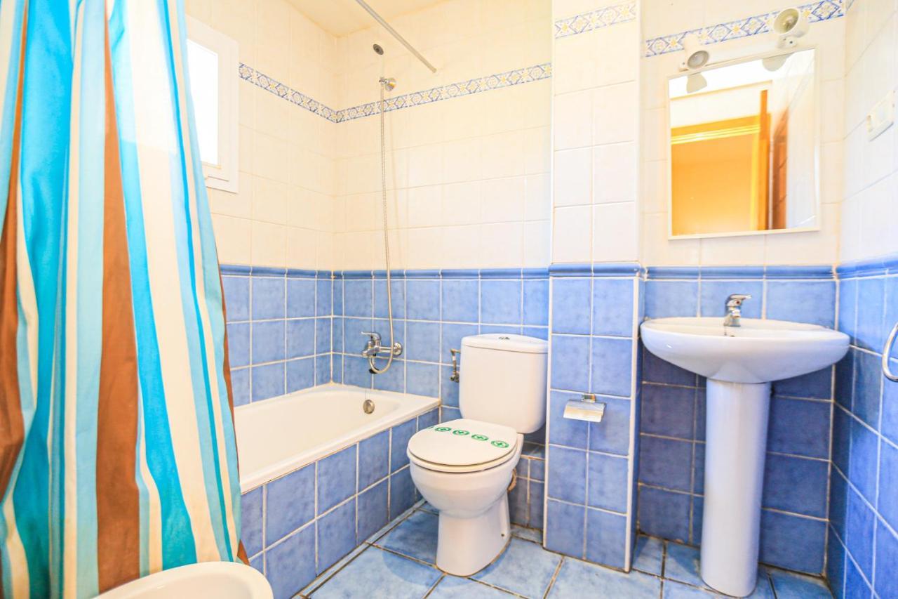 Las Brisas I - Only Families Miami Playa Екстериор снимка