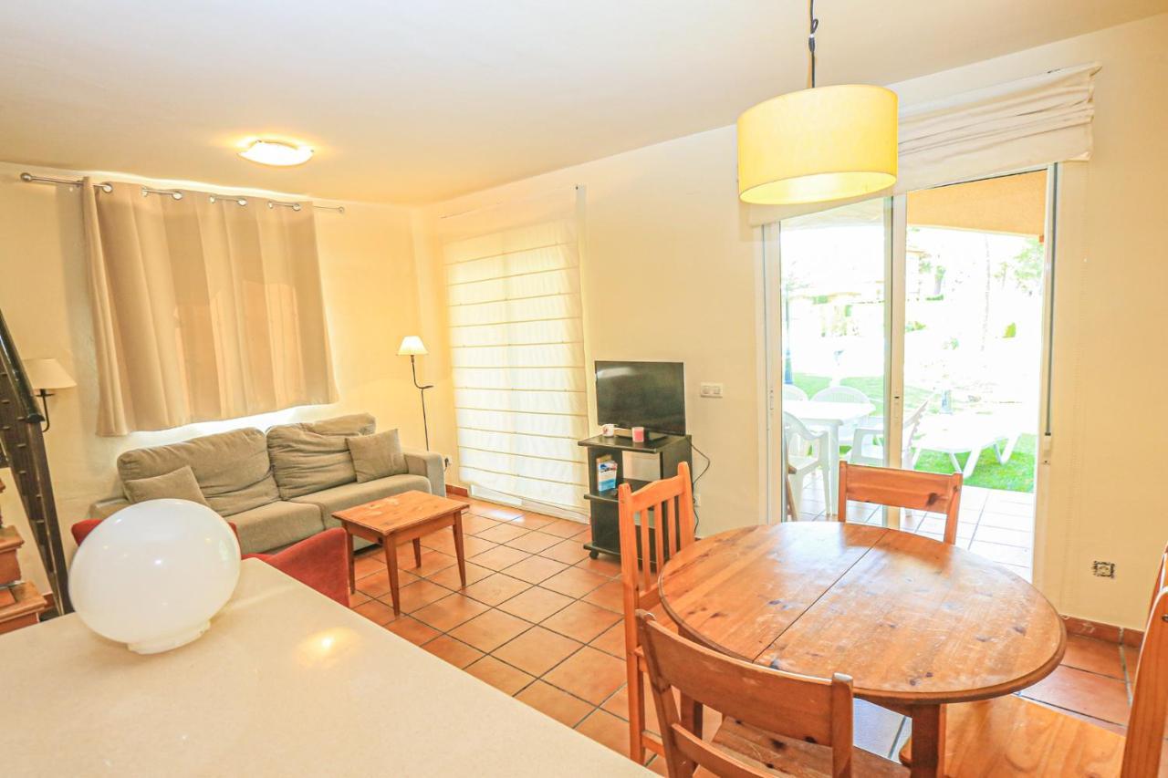 Las Brisas I - Only Families Miami Playa Екстериор снимка