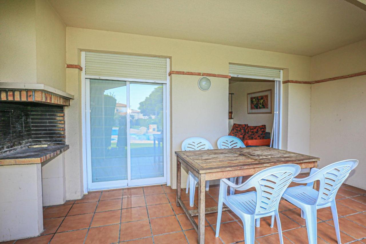 Las Brisas I - Only Families Miami Playa Екстериор снимка