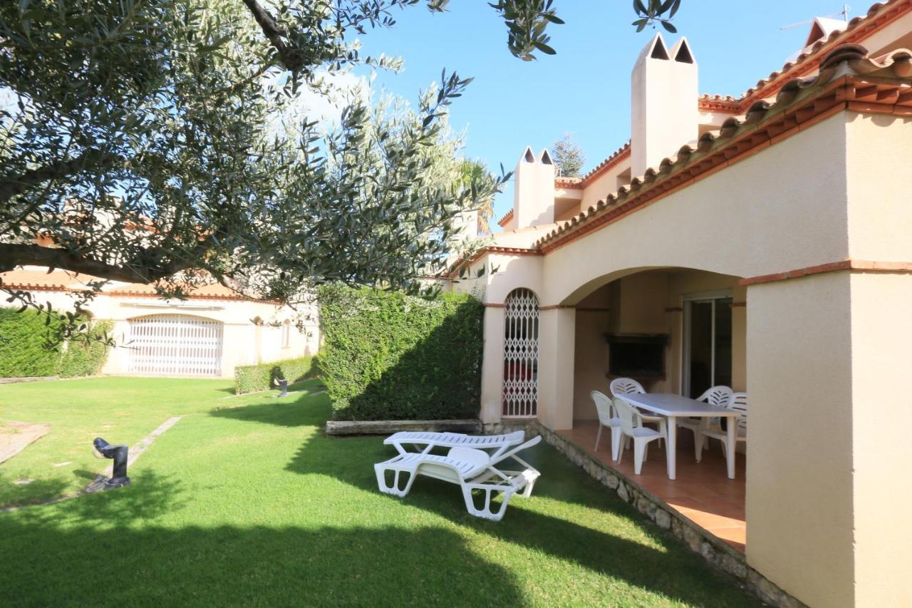 Las Brisas I - Only Families Miami Playa Екстериор снимка