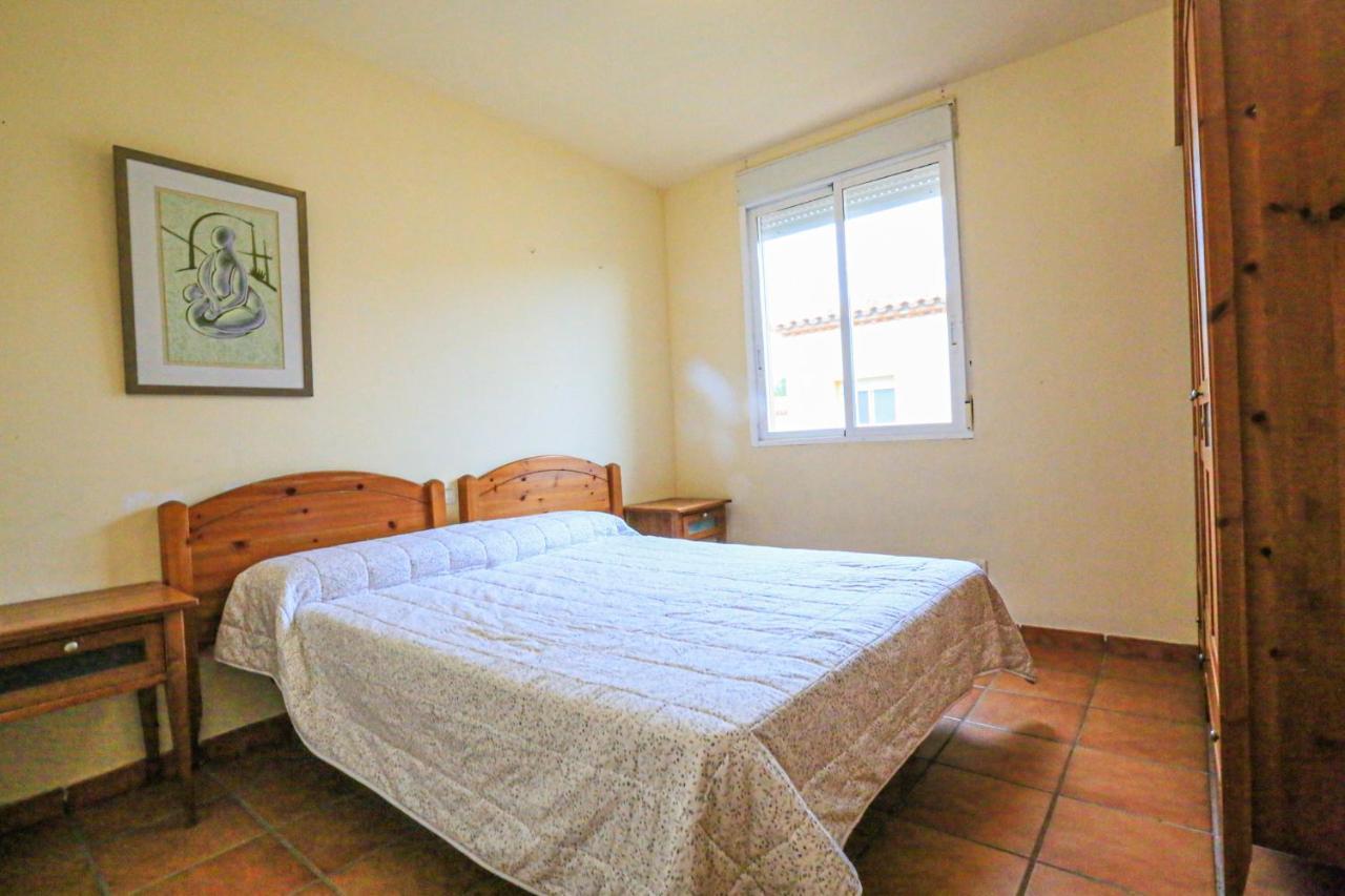 Las Brisas I - Only Families Miami Playa Екстериор снимка