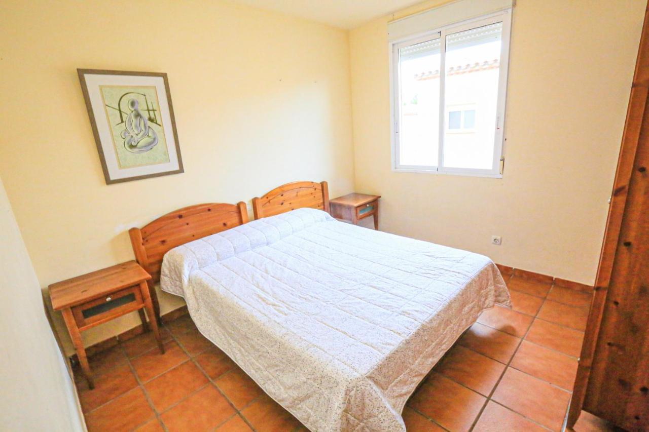 Las Brisas I - Only Families Miami Playa Екстериор снимка